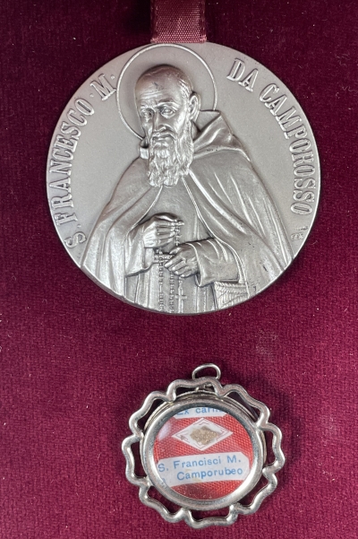 1962 Documented reliquary theca with relics of a Capuchin St. Francesco Maria da Camporosso, OFM